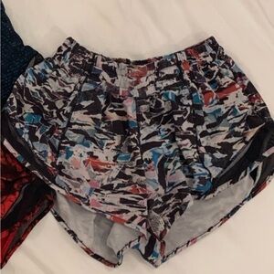 Lululemon hotty hot shorts size 4